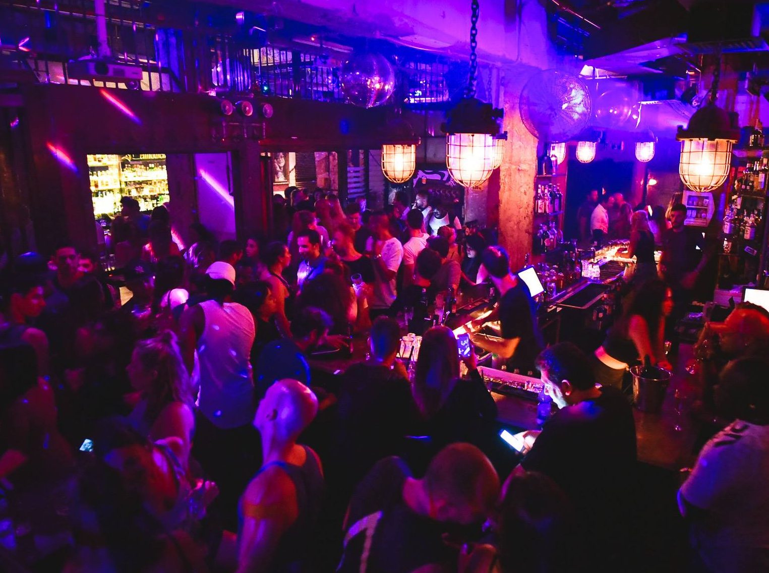 מסיבות במועדונים בישראל